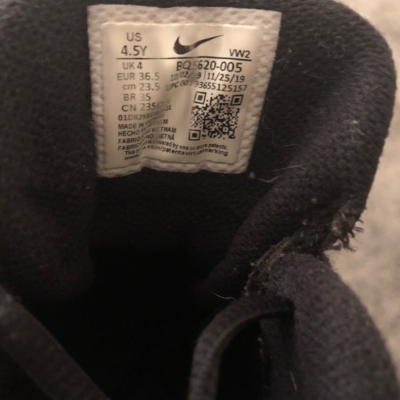 Kyrie flytrap 3 - Picture 3 of 4